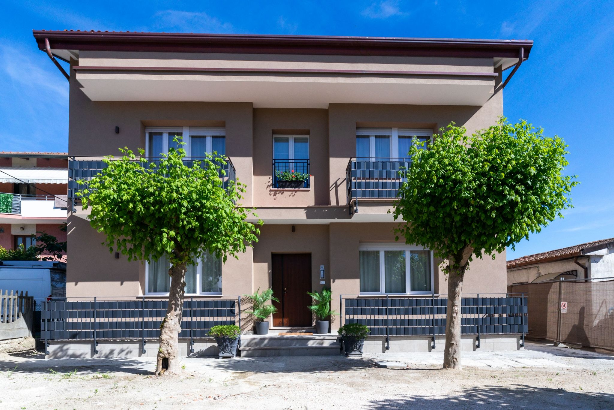 Casa Mami — l'esterno